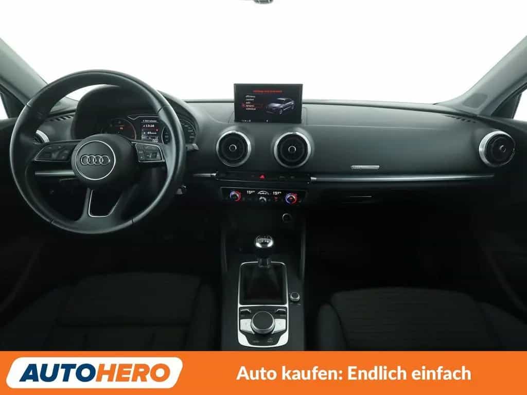 Audi A3 Limousine 1.6 TDI Sport *NAVI*XENON*TEMPO*PDC 07/2018-photo-11