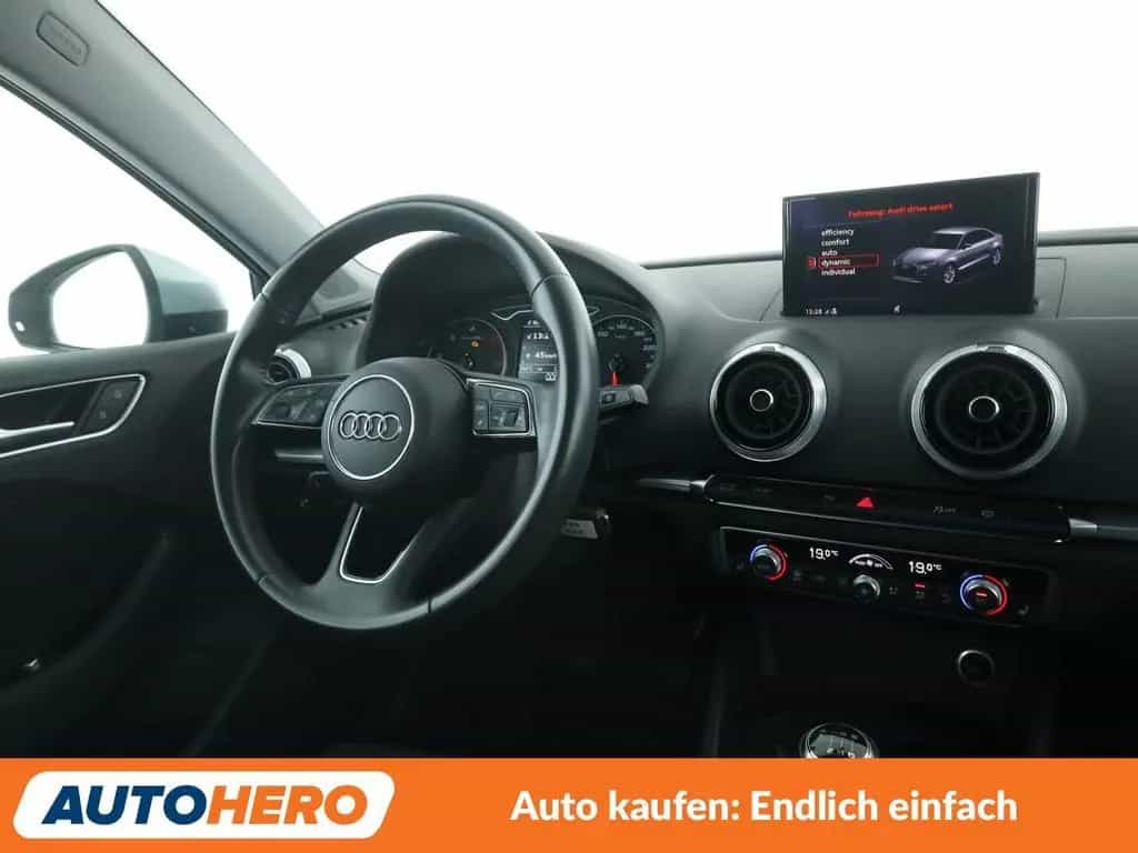Audi A3 Limousine 1.6 TDI Sport *NAVI*XENON*TEMPO*PDC 07/2018-photo-12