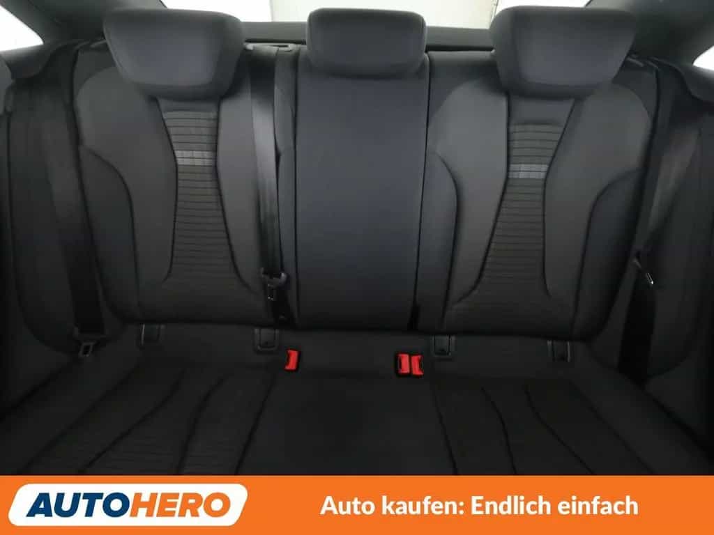 Audi A3 Limousine 1.6 TDI Sport *NAVI*XENON*TEMPO*PDC 07/2018-photo-15