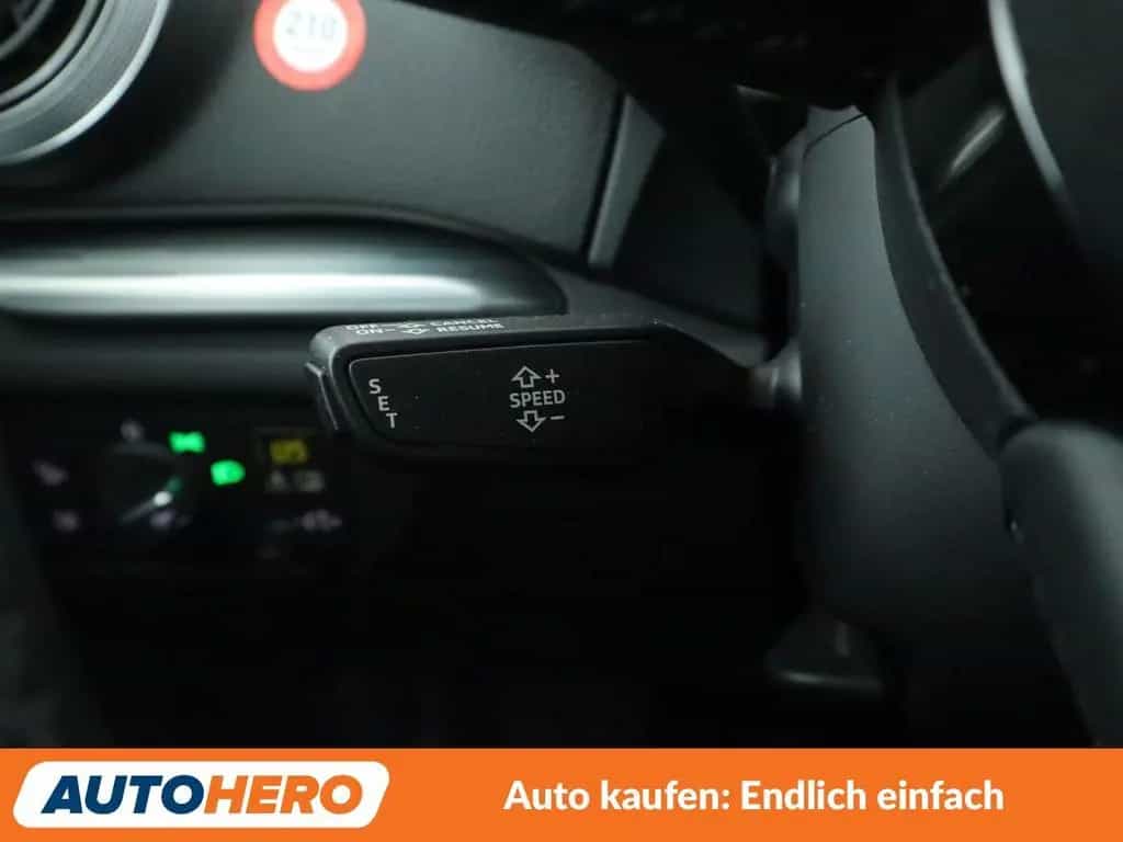 Audi A3 Limousine 1.6 TDI Sport *NAVI*XENON*TEMPO*PDC 07/2018-photo-29