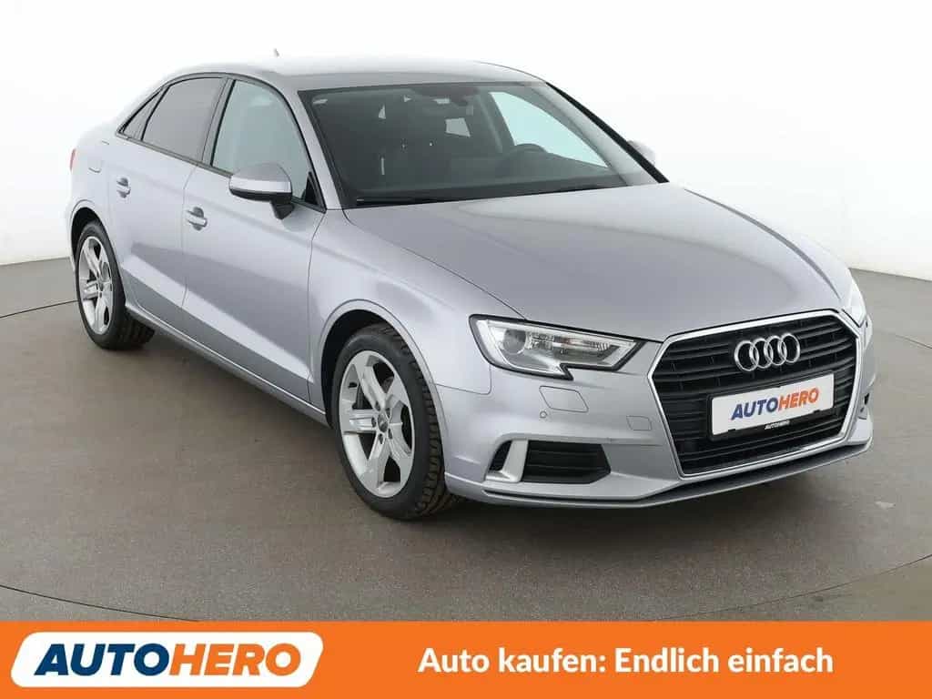 Audi A3 Limousine 1.6 TDI Sport *NAVI*XENON*TEMPO*PDC 07/2018-photo-7