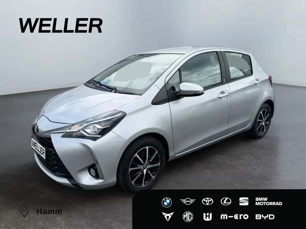 Toyota Yaris 1.5 Team D *Kamera*SHZ*Spurhalteassist*BT* 04/2018-photo-0