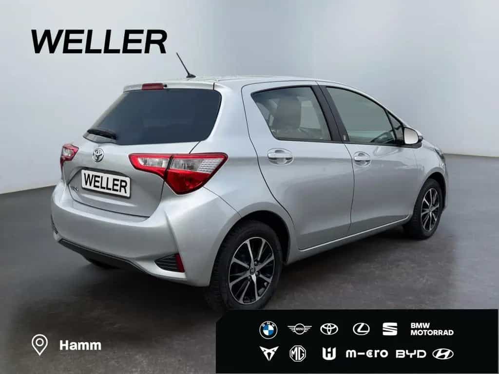 Toyota Yaris 1.5 Team D *Kamera*SHZ*Spurhalteassist*BT* 04/2018-photo-18