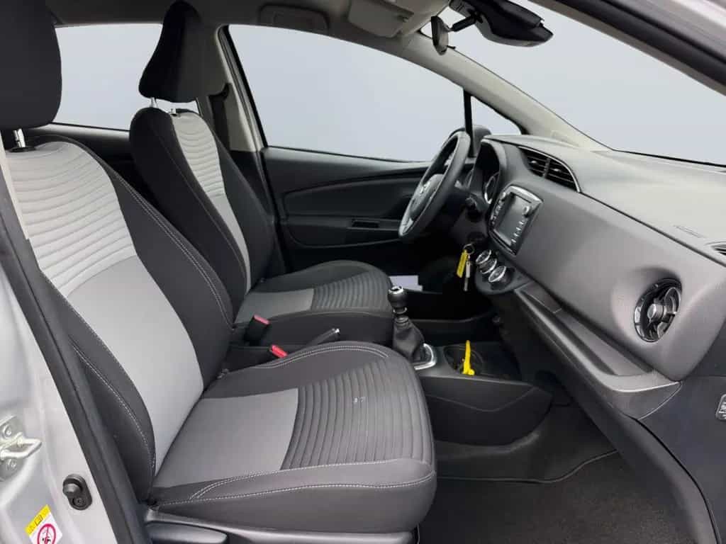 Toyota Yaris 1.5 Team D *Kamera*SHZ*Spurhalteassist*BT* 04/2018-photo-20