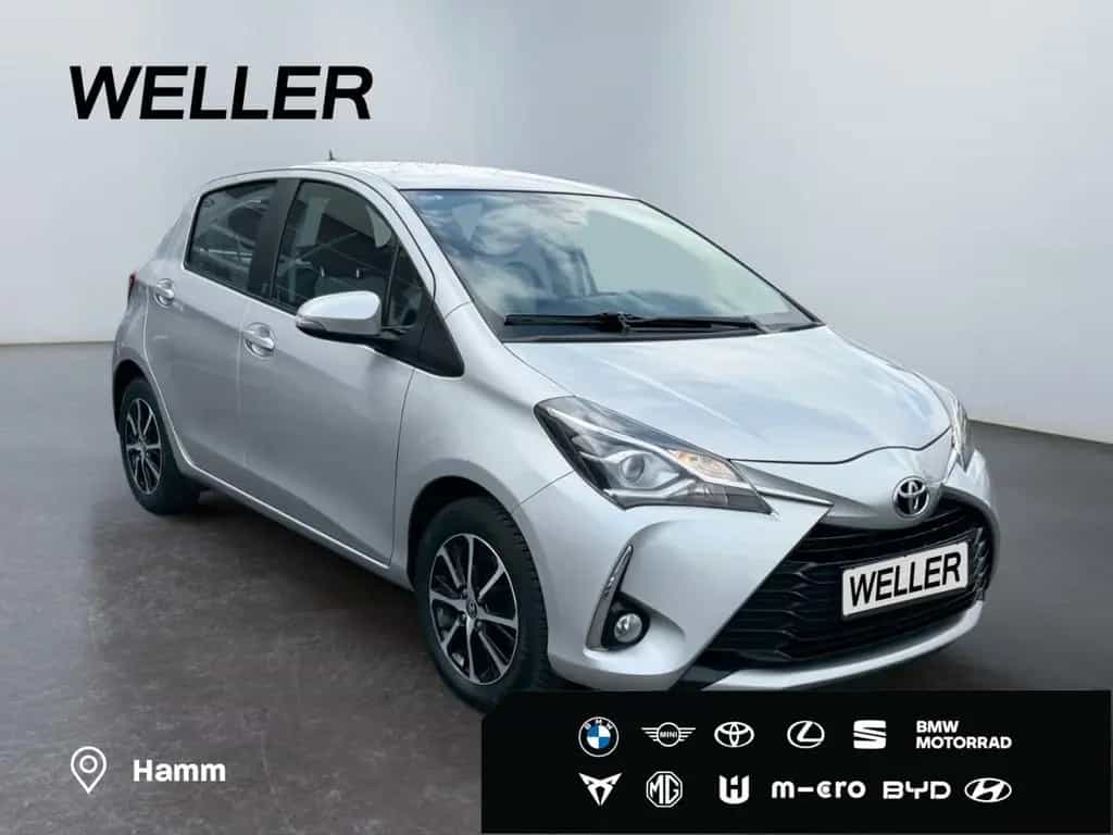Toyota Yaris 1.5 Team D *Kamera*SHZ*Spurhalteassist*BT* 04/2018-photo-3
