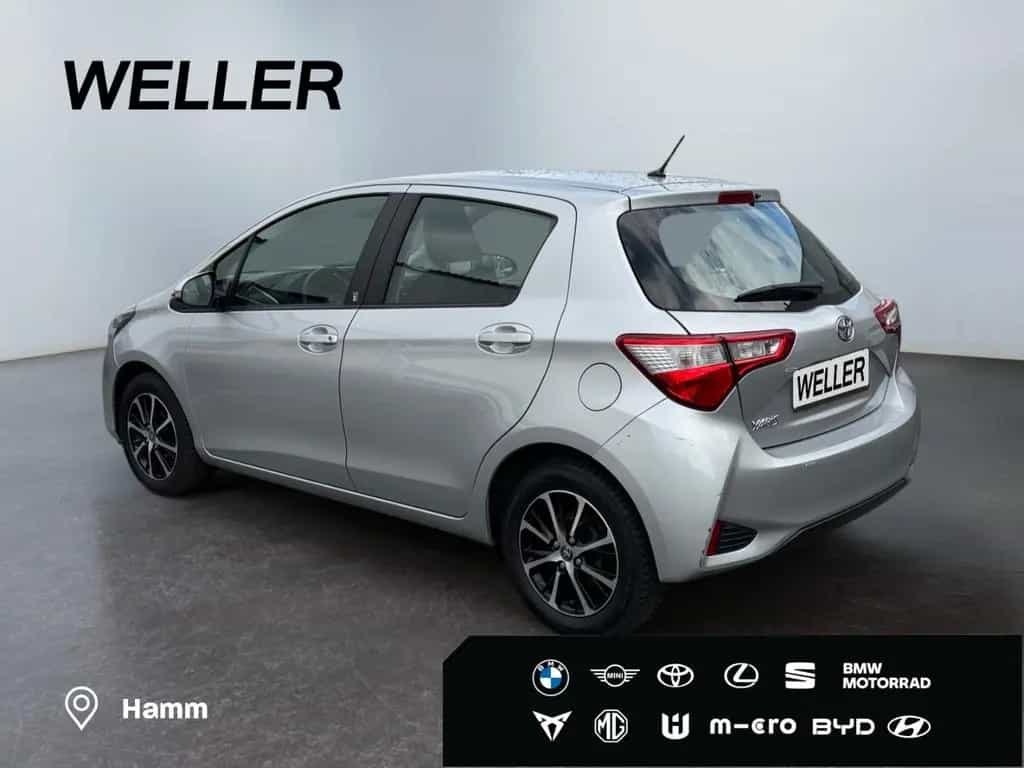 Toyota Yaris 1.5 Team D *Kamera*SHZ*Spurhalteassist*BT* 04/2018-photo-6