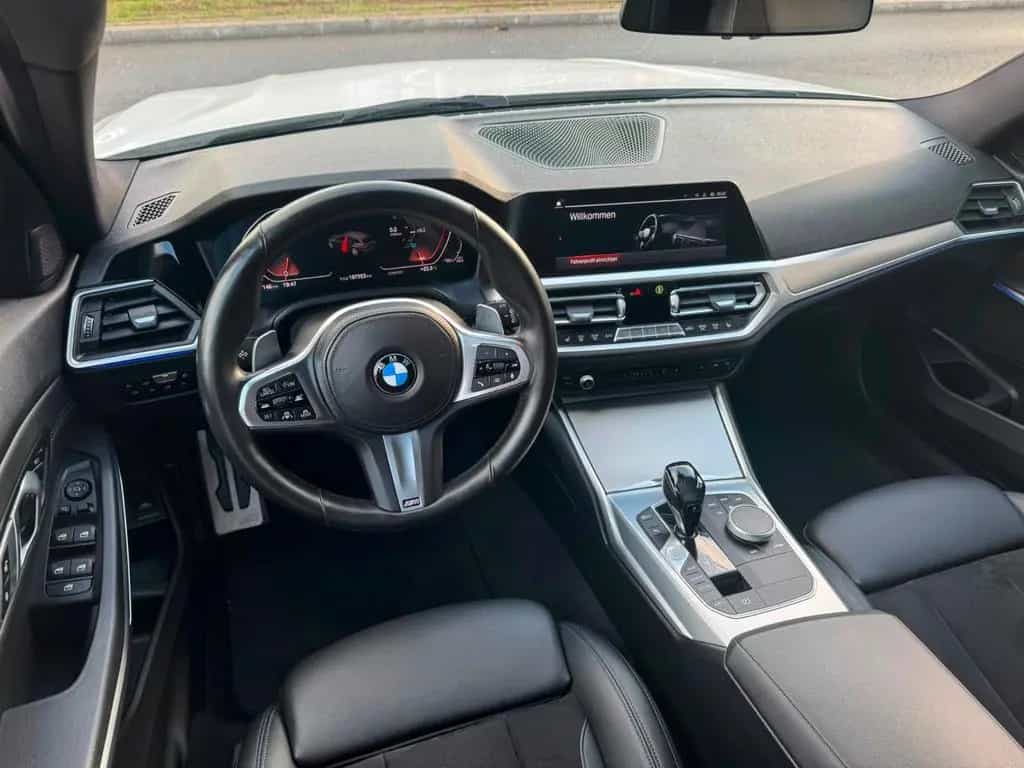 BMW 320 d Touring xDrive M Sport*Temp*LED*TWA*Sitzh* 07/2020-photo-12