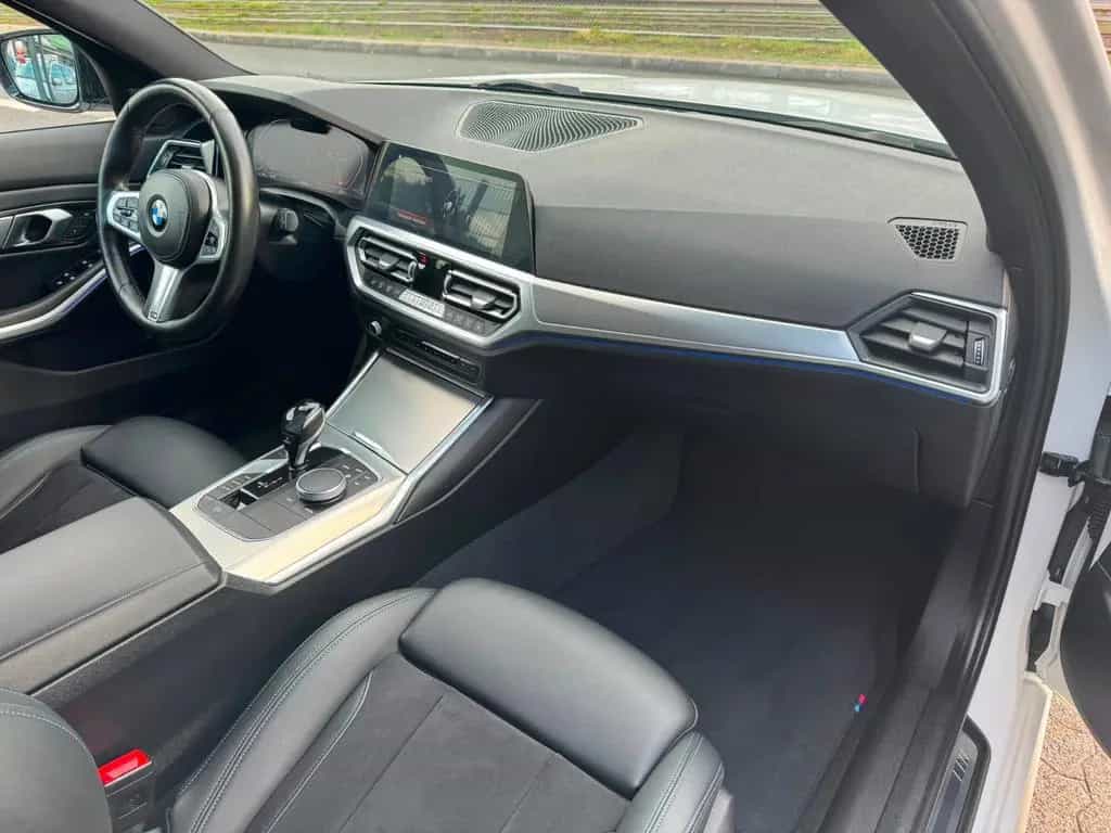 BMW 320 d Touring xDrive M Sport*Temp*LED*TWA*Sitzh* 07/2020-photo-18
