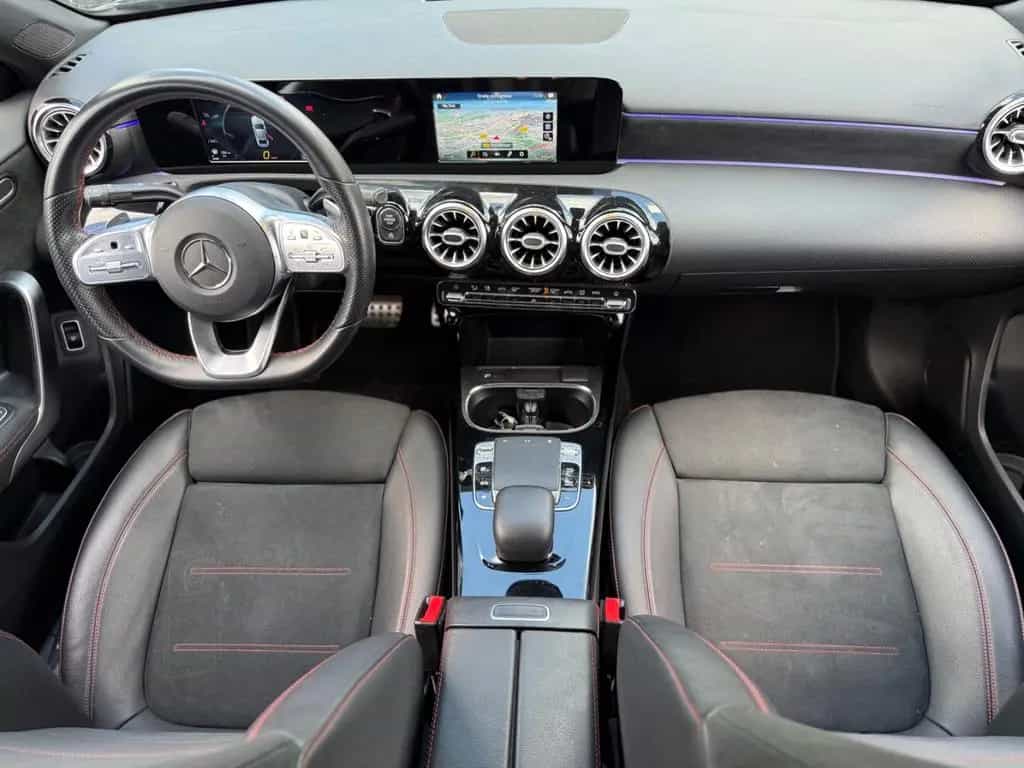 Mercedes-Benz A 220 A220 4MATIC AMG LINE*AMBIENTE*LED*SOUNDSYSTEM 08/2019-photo-12