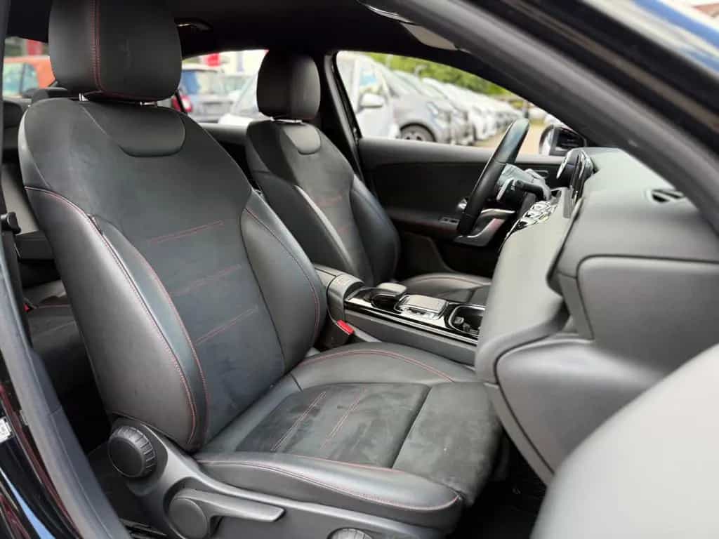 Mercedes-Benz A 220 A220 4MATIC AMG LINE*AMBIENTE*LED*SOUNDSYSTEM 08/2019-photo-15