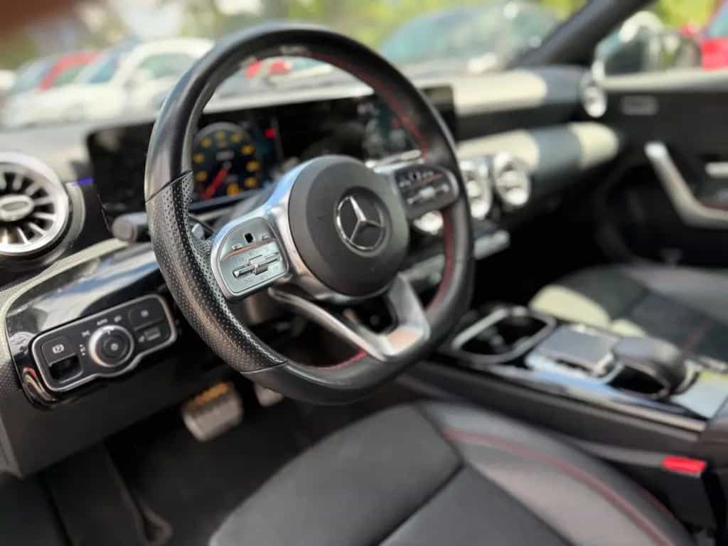 Mercedes-Benz A 220 A220 4MATIC AMG LINE*AMBIENTE*LED*SOUNDSYSTEM 08/2019-photo-31