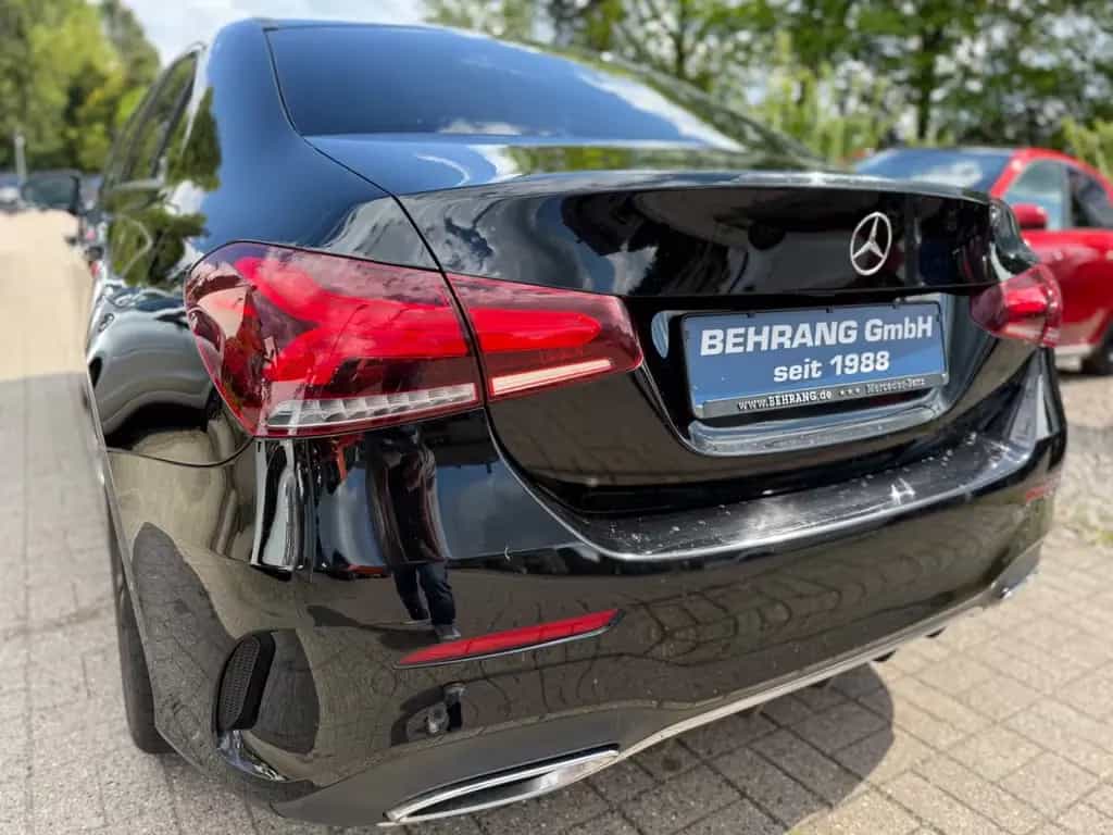 Mercedes-Benz A 220 A220 4MATIC AMG LINE*AMBIENTE*LED*SOUNDSYSTEM 08/2019-photo-34