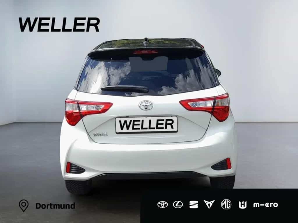 Toyota Yaris 1,5 Style Selection *Kamera*Bluetooth*DAB* 05/2019-photo-3