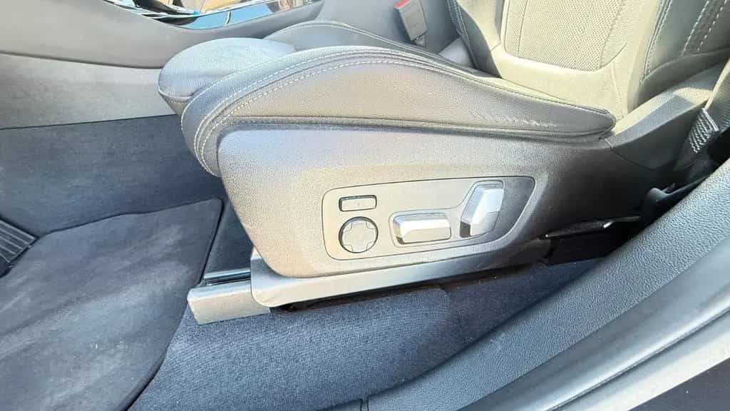 BMW X3 xDrive30d xLine  - TOP Zustand  - TÜV/ KD neu 04/2018-photo-15