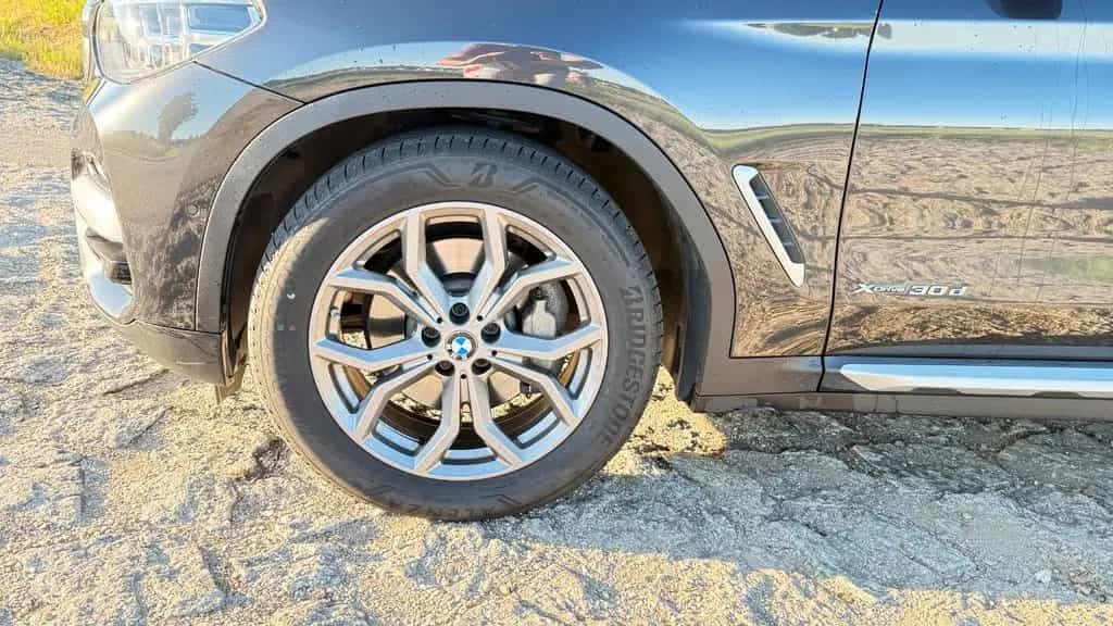 BMW X3 xDrive30d xLine  - TOP Zustand  - TÜV/ KD neu 04/2018-photo-2