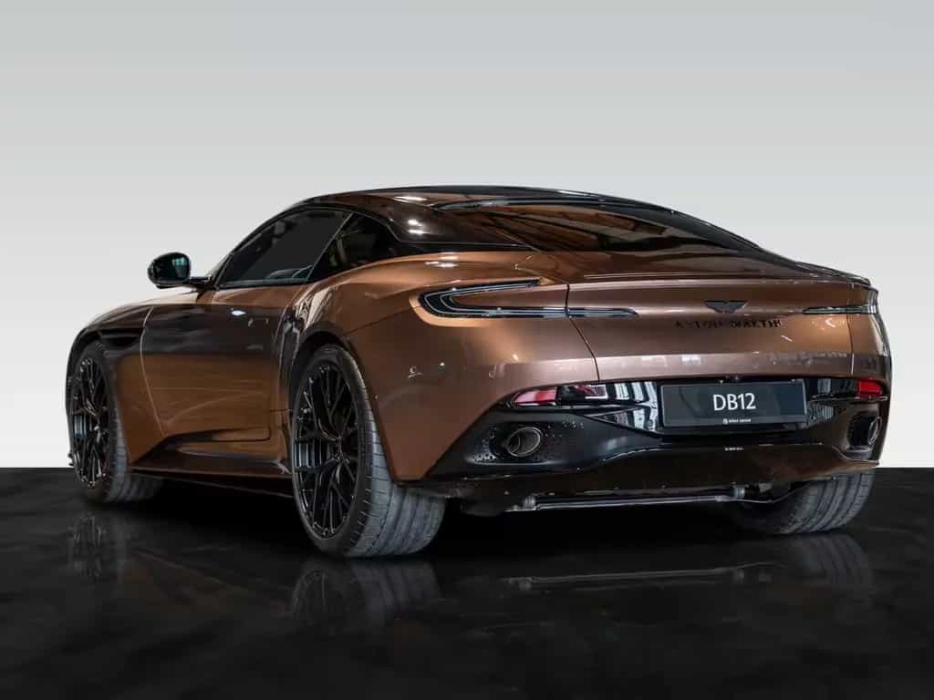 Aston Martin DB12 Coupe | Bowers & Wilkins | Magneto Bronze 07/2025-photo-3