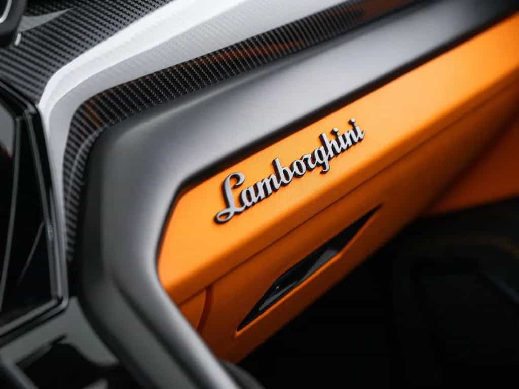 Lamborghini Urus S MY23 | Carbon Int | B&O 09/2023-photo-38