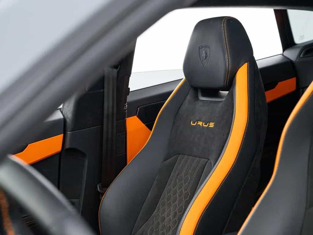 Lamborghini Urus S MY23 | Carbon Int | B&O 09/2023-photo-43