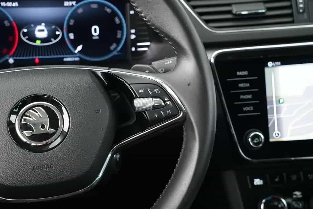 Skoda Superb LIMOUSINE STYLE 2.0TSI DSG MATRIX-LED uvm 01/2022-photo-14