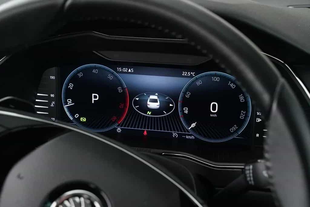 Skoda Superb LIMOUSINE STYLE 2.0TSI DSG MATRIX-LED uvm 01/2022-photo-17