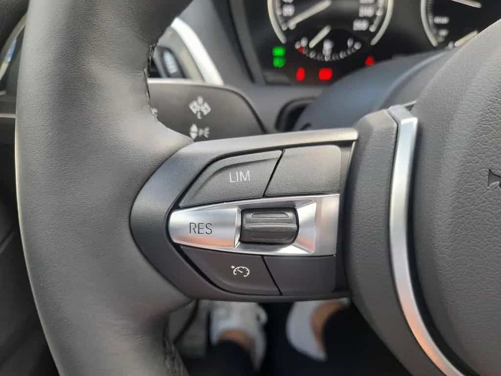 BMW 118 i Edition M Sport Shadow,LED,NAVI,PDC,SHZ 04/2019-photo-27
