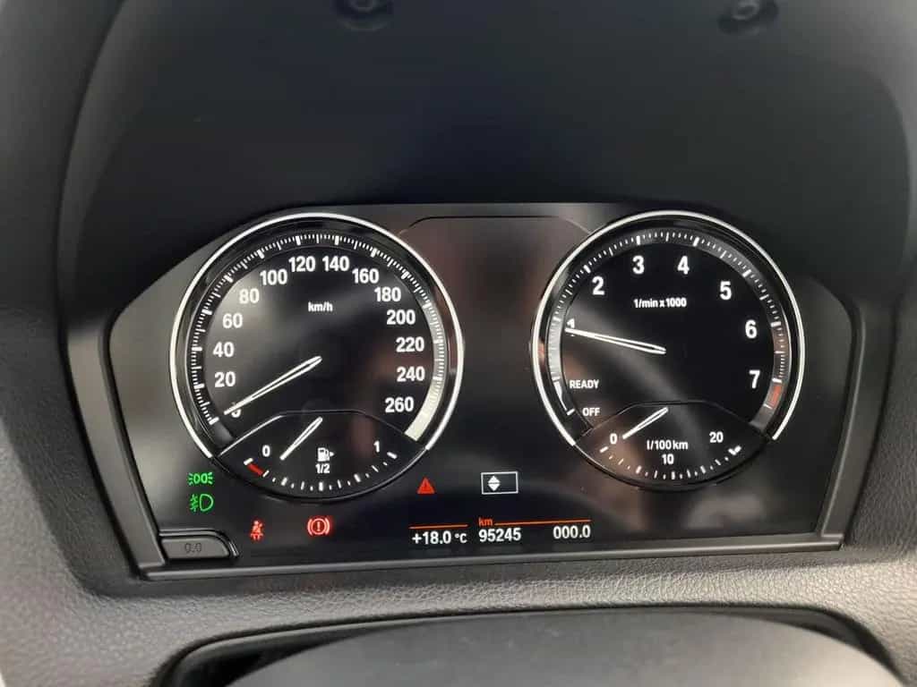 BMW 118 i Edition M Sport Shadow,LED,NAVI,PDC,SHZ 04/2019-photo-29