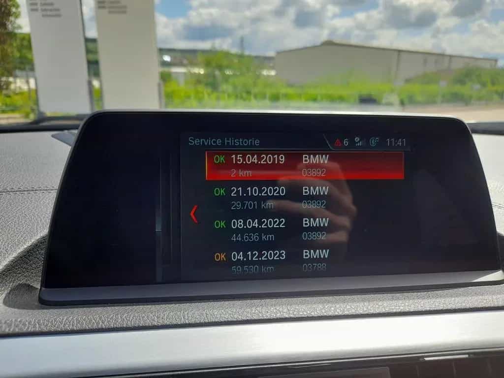 BMW 118 i Edition M Sport Shadow,LED,NAVI,PDC,SHZ 04/2019-photo-31