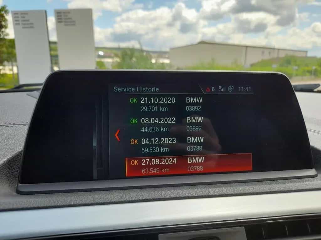 BMW 118 i Edition M Sport Shadow,LED,NAVI,PDC,SHZ 04/2019-photo-32
