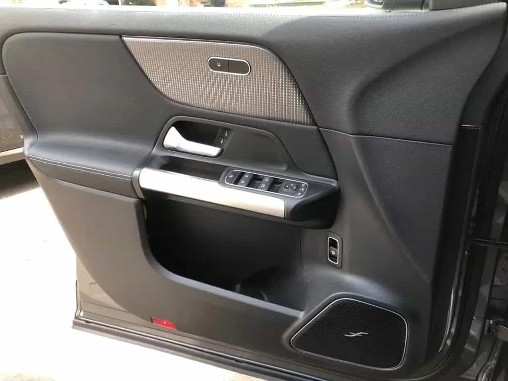 Mercedes-Benz GLA 250 +AHK+Burmester+360°+Business+20"+Easy-Pak 09/2020-photo-17
