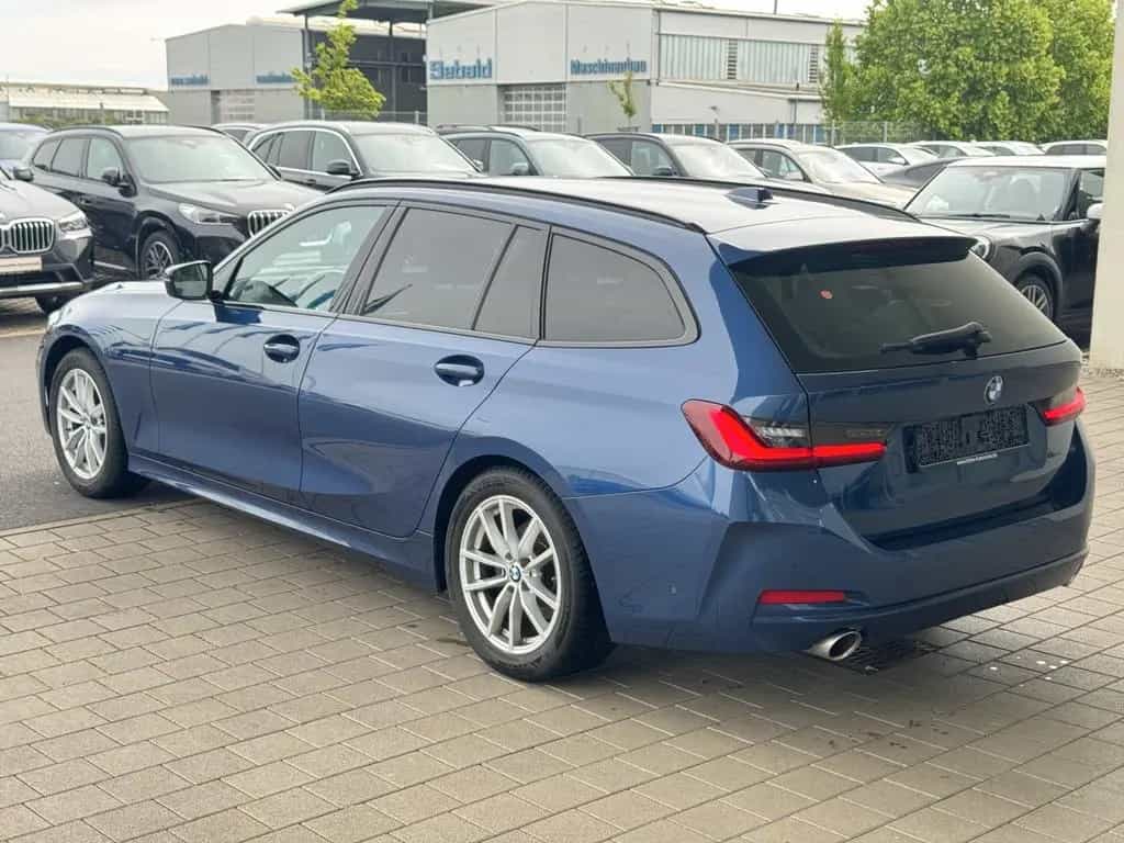BMW 318 i Touring Navi.LED.Hifi.SSGL.Tempo.DriveA.SH 01/2023-photo-3