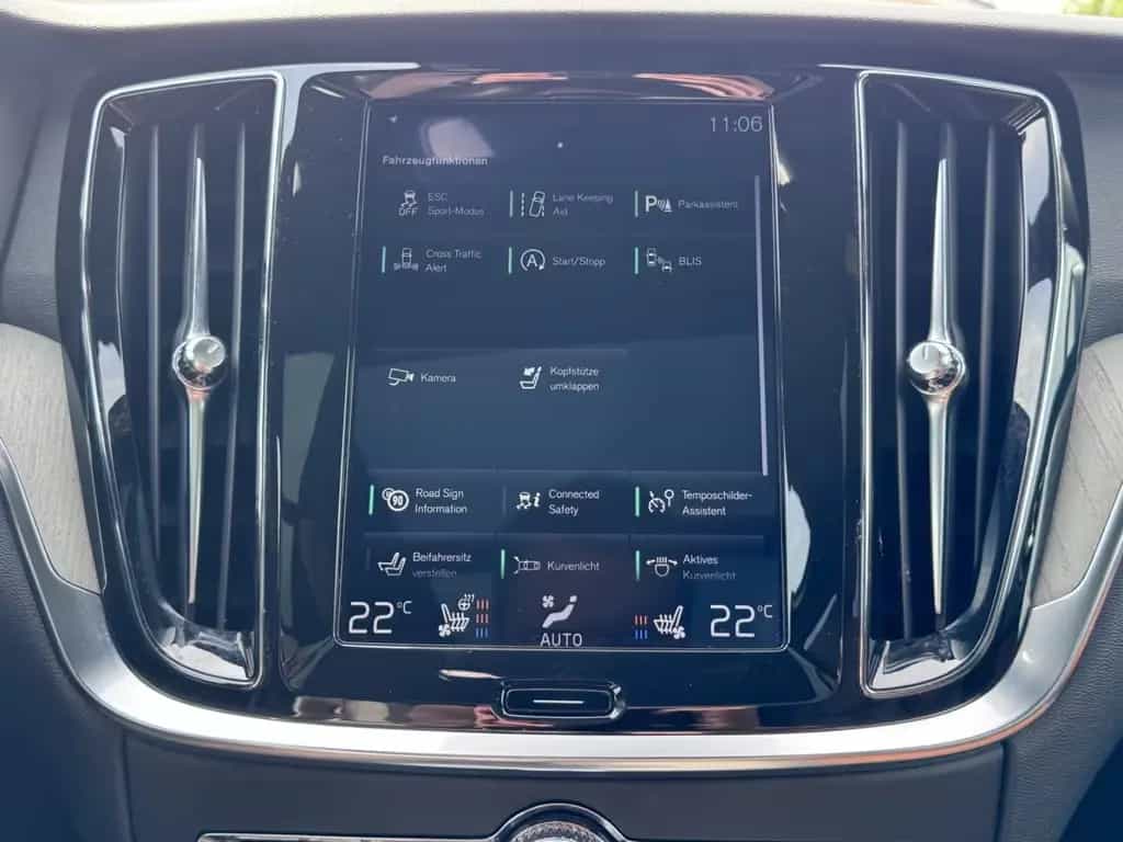 Volvo V60 Inscription AWD, VOLL,360°,Massage, Pano,LED 12/2019-photo-20