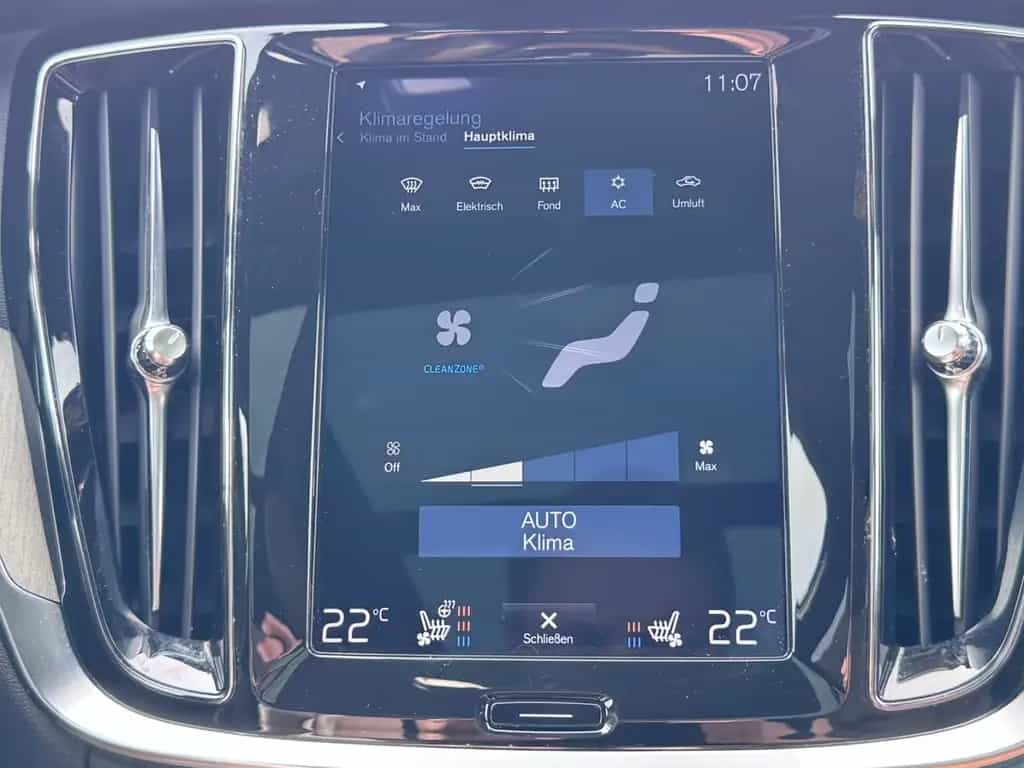 Volvo V60 Inscription AWD, VOLL,360°,Massage, Pano,LED 12/2019-photo-21