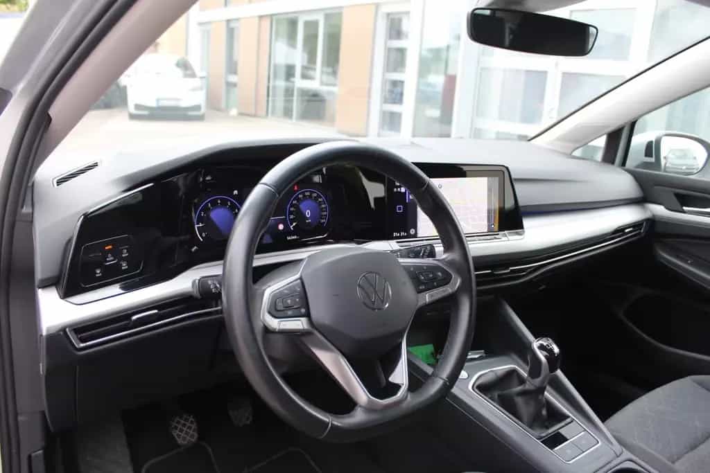Volkswagen Golf VIII Lim Life/LED/PDC/Kamera/Navi/APP/ACC.. 10/2023-photo-9