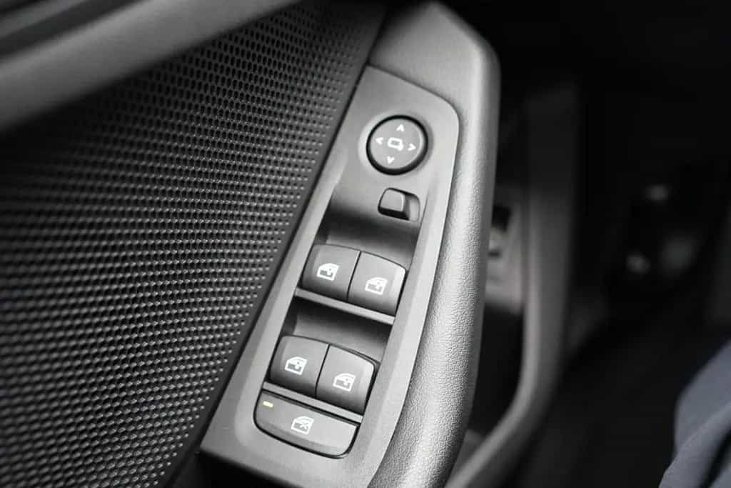 BMW 118 i Aut. Advantage*LIVE*DAB*APPLE*LED*1HD*KLIMA 06/2023-photo-29