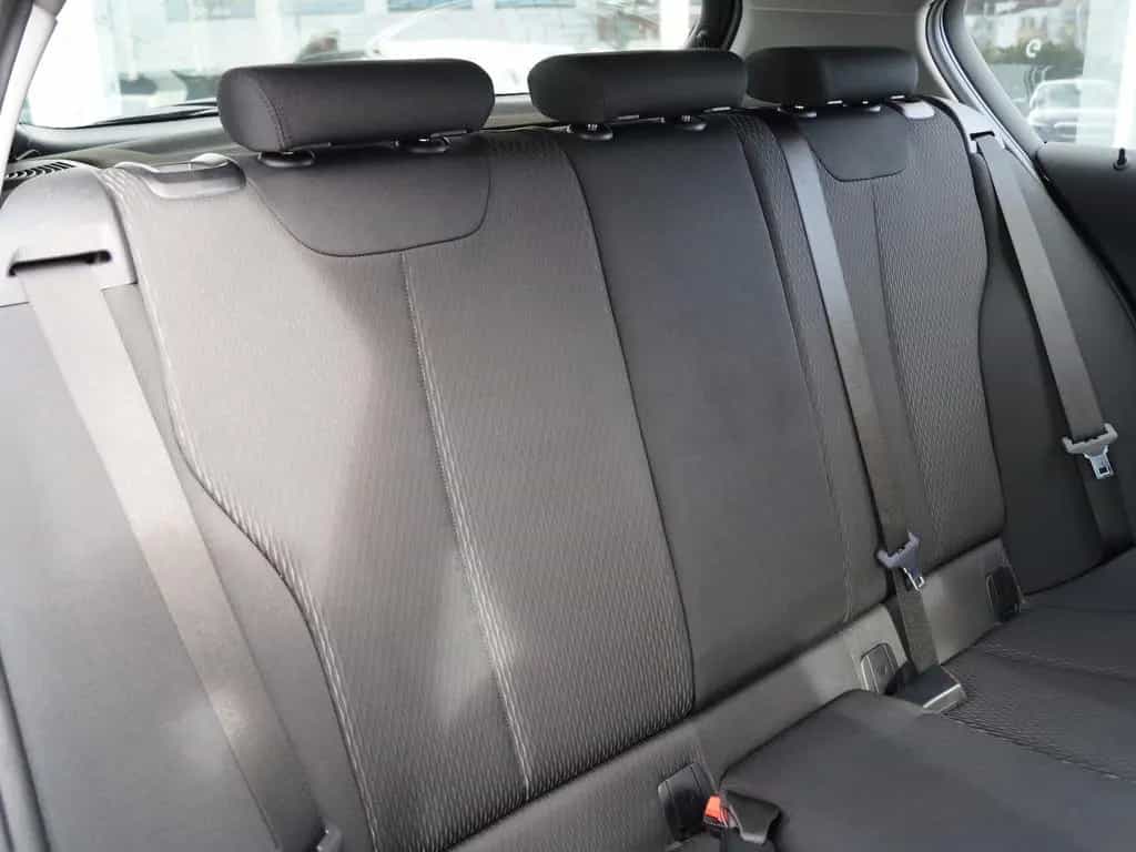 BMW 116 d 5-Türer Advantage * Navigation * PDC * 08/2019-photo-11