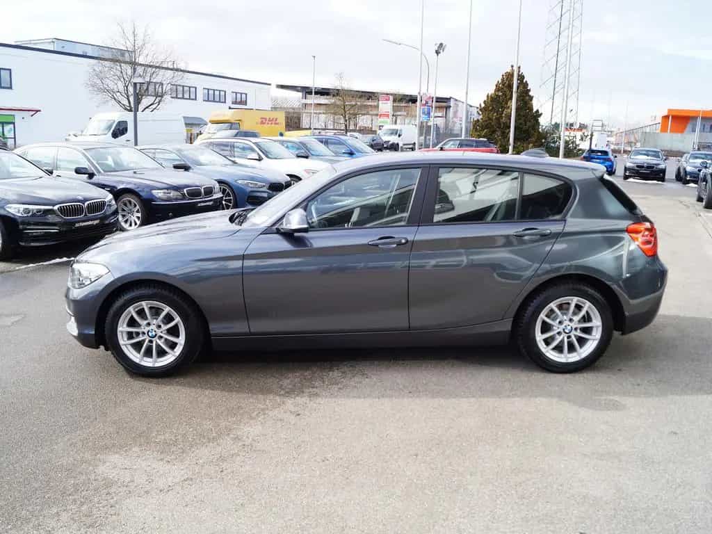 BMW 116 d 5-Türer Advantage * Navigation * PDC * 08/2019-photo-4