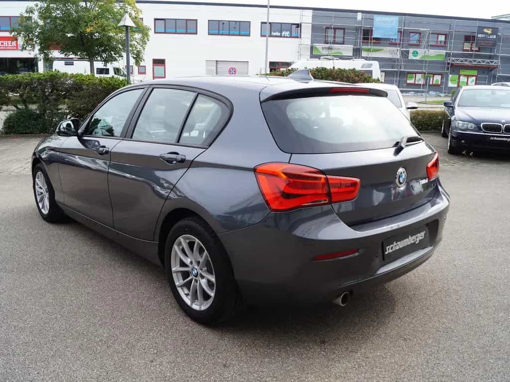 BMW 118 d Aut. 5-Türer * Navi * PDC * Sitzhzg. * Alu 01/2018-photo-5