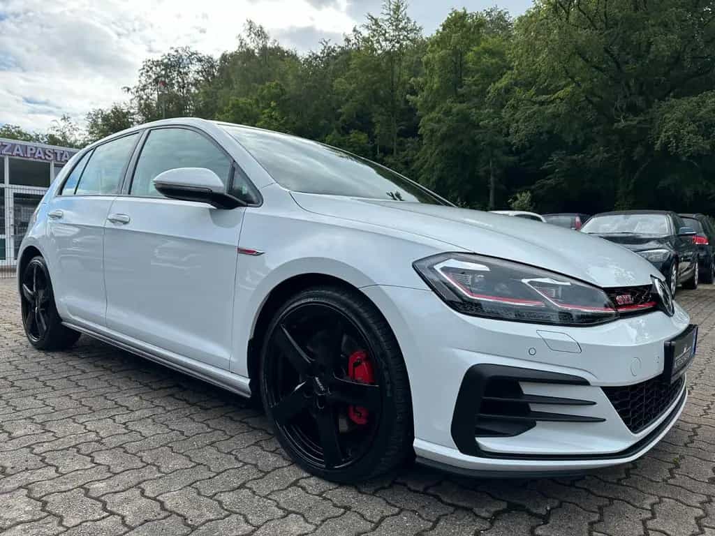 Volkswagen Golf VII Lim. GTI Performance DSG LED SHZ 03/2020-photo-3