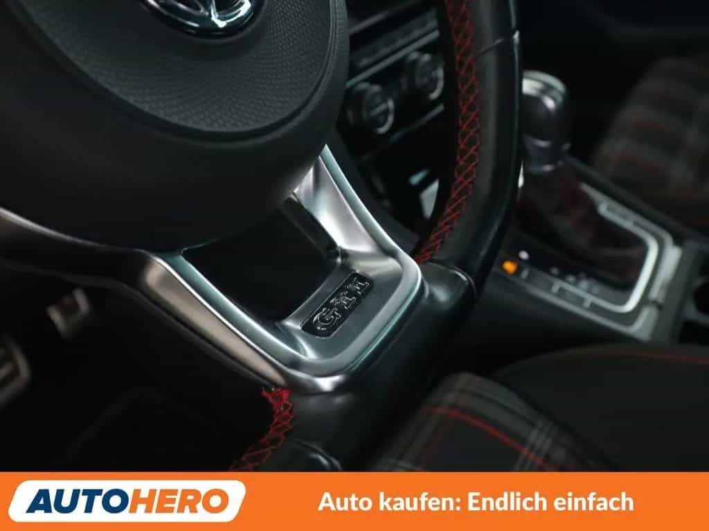 Volkswagen Golf VII 2.0 TSI GTI BMT Aut.*LED*ACC*DYNAUDIO* 06/2017-photo-29