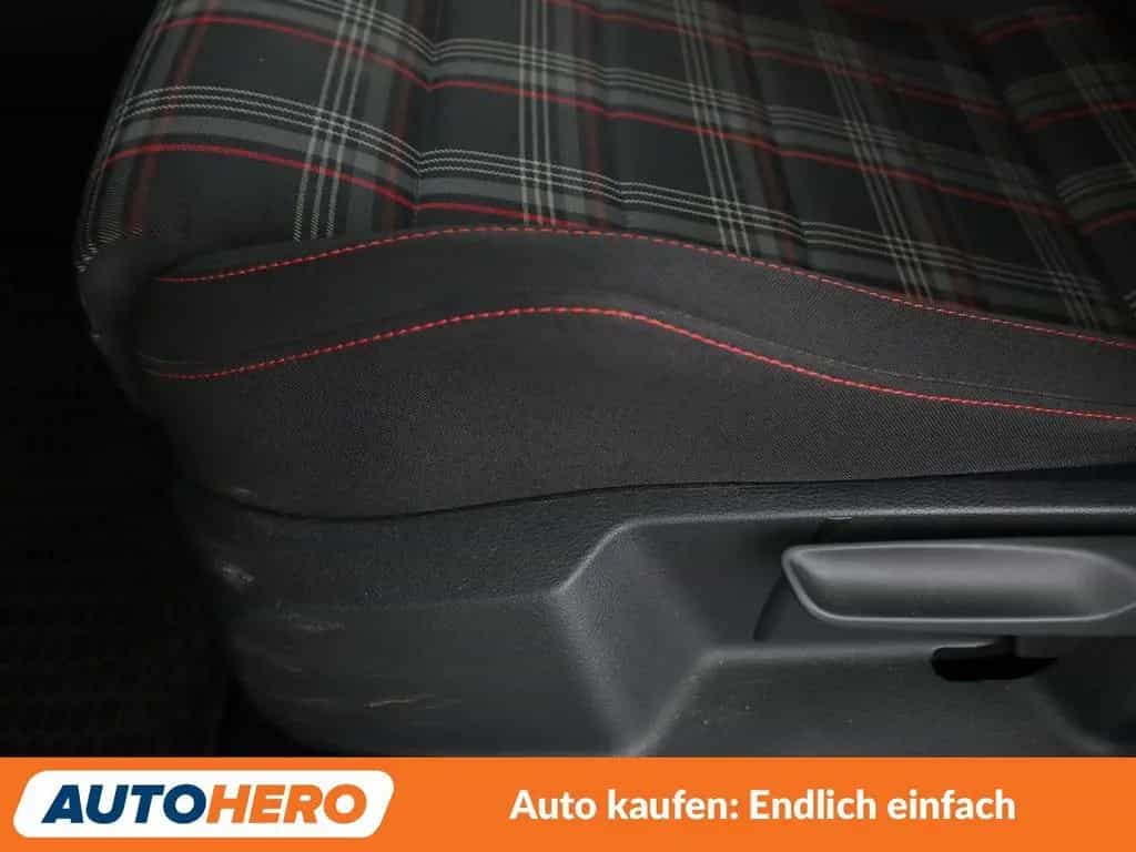 Volkswagen Golf VII 2.0 TSI GTI BMT Aut.*LED*ACC*DYNAUDIO* 06/2017-photo-30