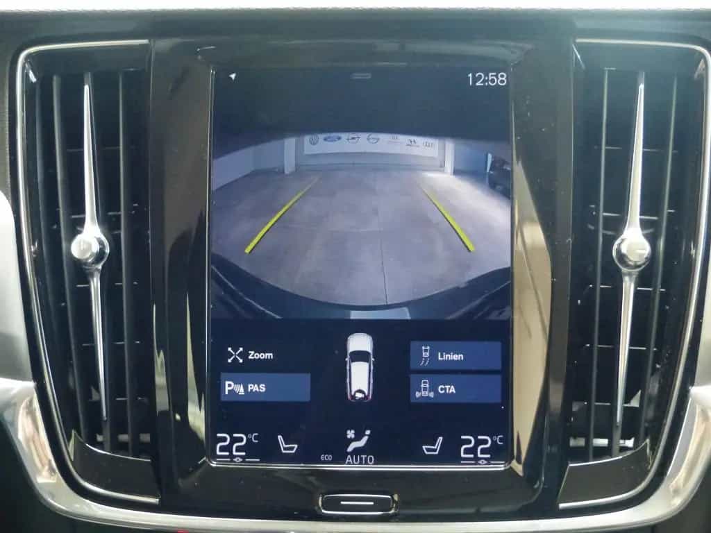 Volvo V90 Momentum AHK+Navi+Cam+Leder+BLIS+ACC+LED+PDC 12/2018-photo-13