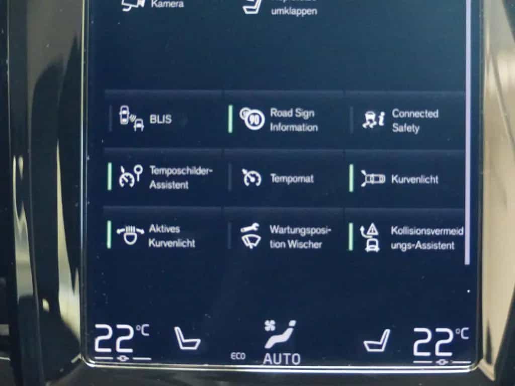 Volvo V90 Momentum AHK+Navi+Cam+Leder+BLIS+ACC+LED+PDC 12/2018-photo-15