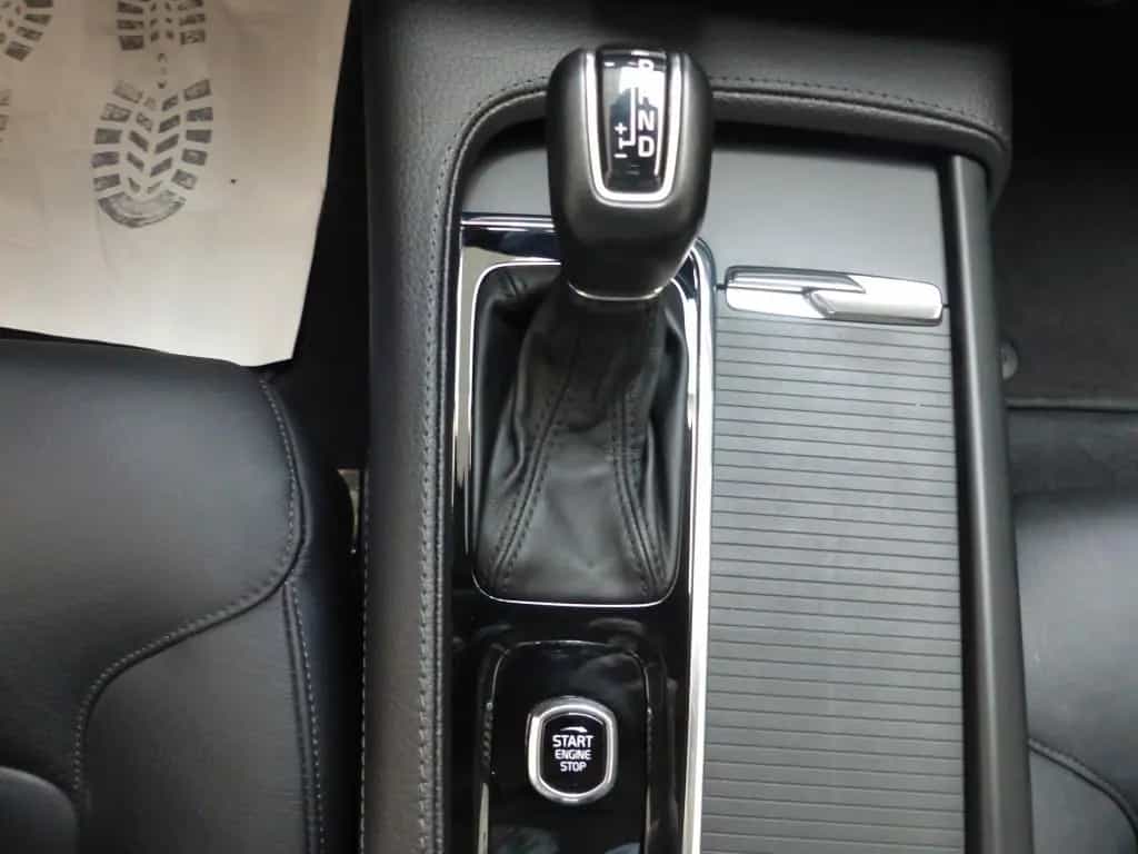 Volvo V90 Momentum AHK+Navi+Cam+Leder+BLIS+ACC+LED+PDC 12/2018-photo-18