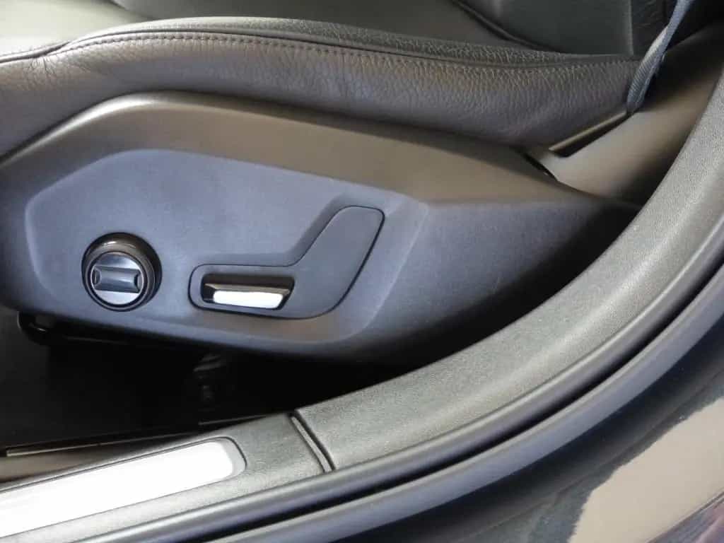 Volvo V90 Momentum AHK+Navi+Cam+Leder+BLIS+ACC+LED+PDC 12/2018-photo-29