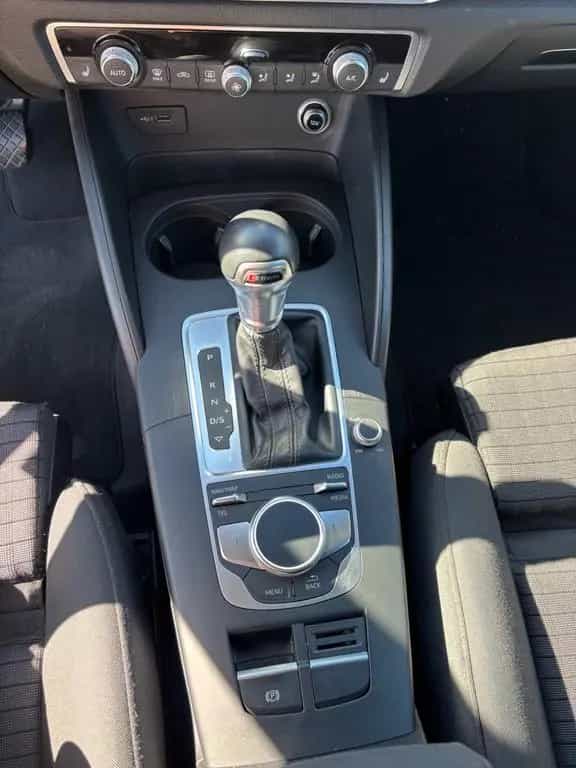 Audi A3 Sportback sport 05/2017-photo-16