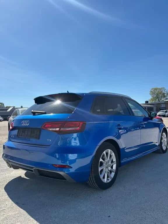Audi A3 Sportback sport 05/2017-photo-5