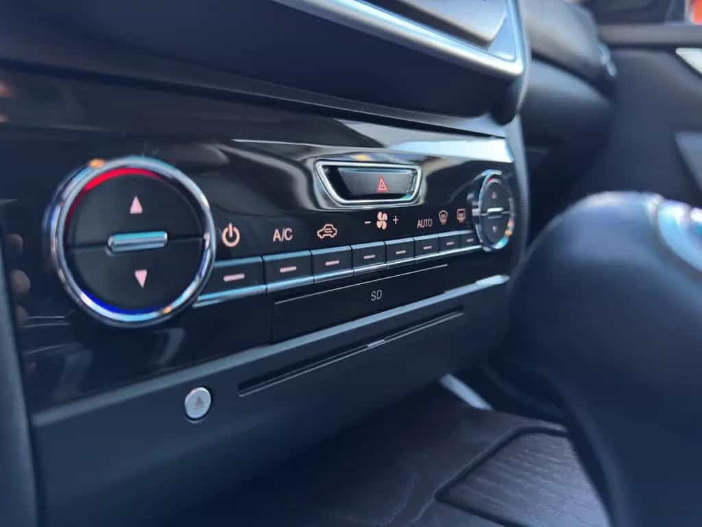 Maserati Ghibli SQ4 SSD Leder LED Navi RFK 01/2015-photo-14