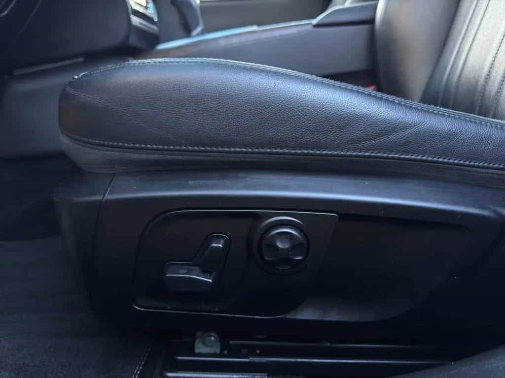 Maserati Ghibli SQ4 SSD Leder LED Navi RFK 01/2015-photo-25