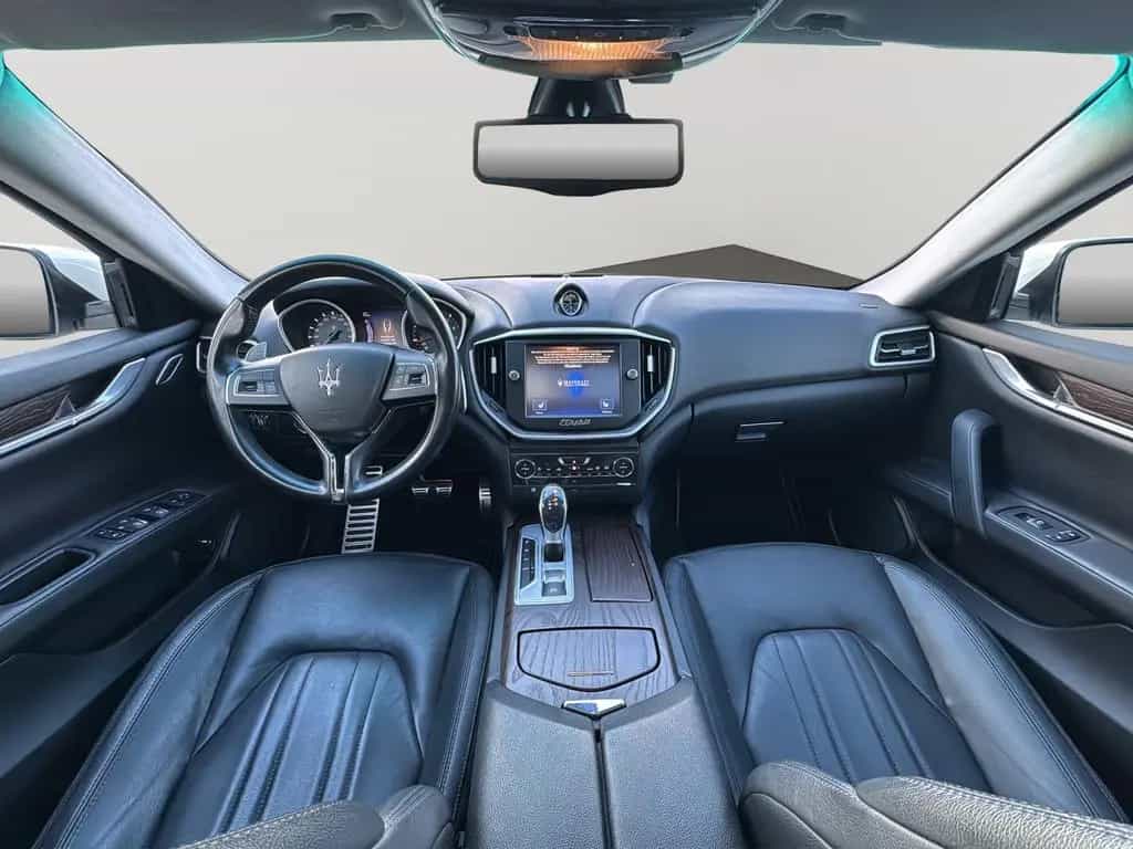 Maserati Ghibli SQ4 SSD Leder LED Navi RFK 01/2015-photo-9