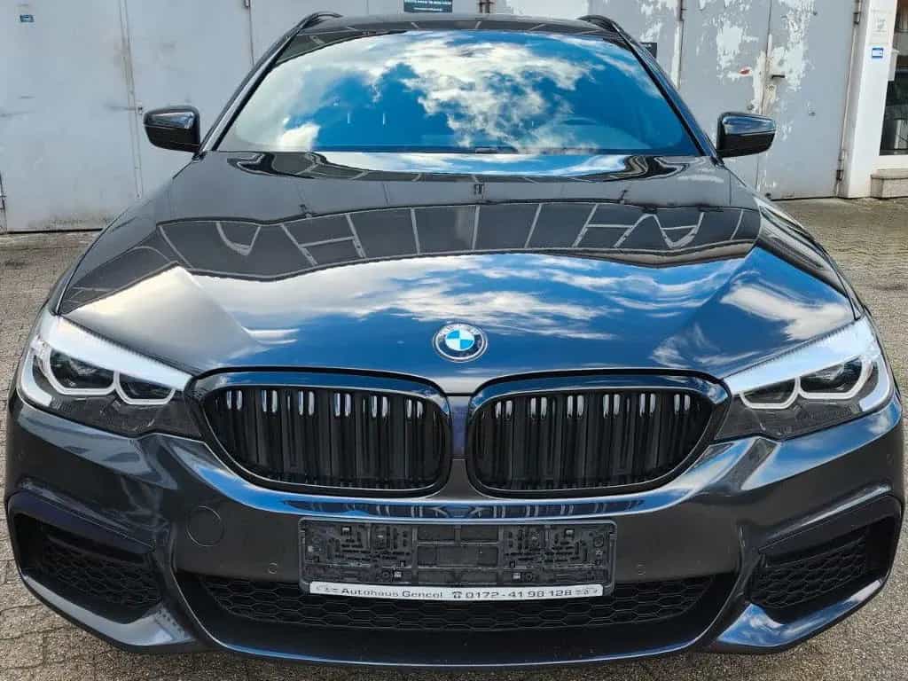 BMW 520 Baureihe 5 Touring 520 d M Sport 03/2019-photo-1